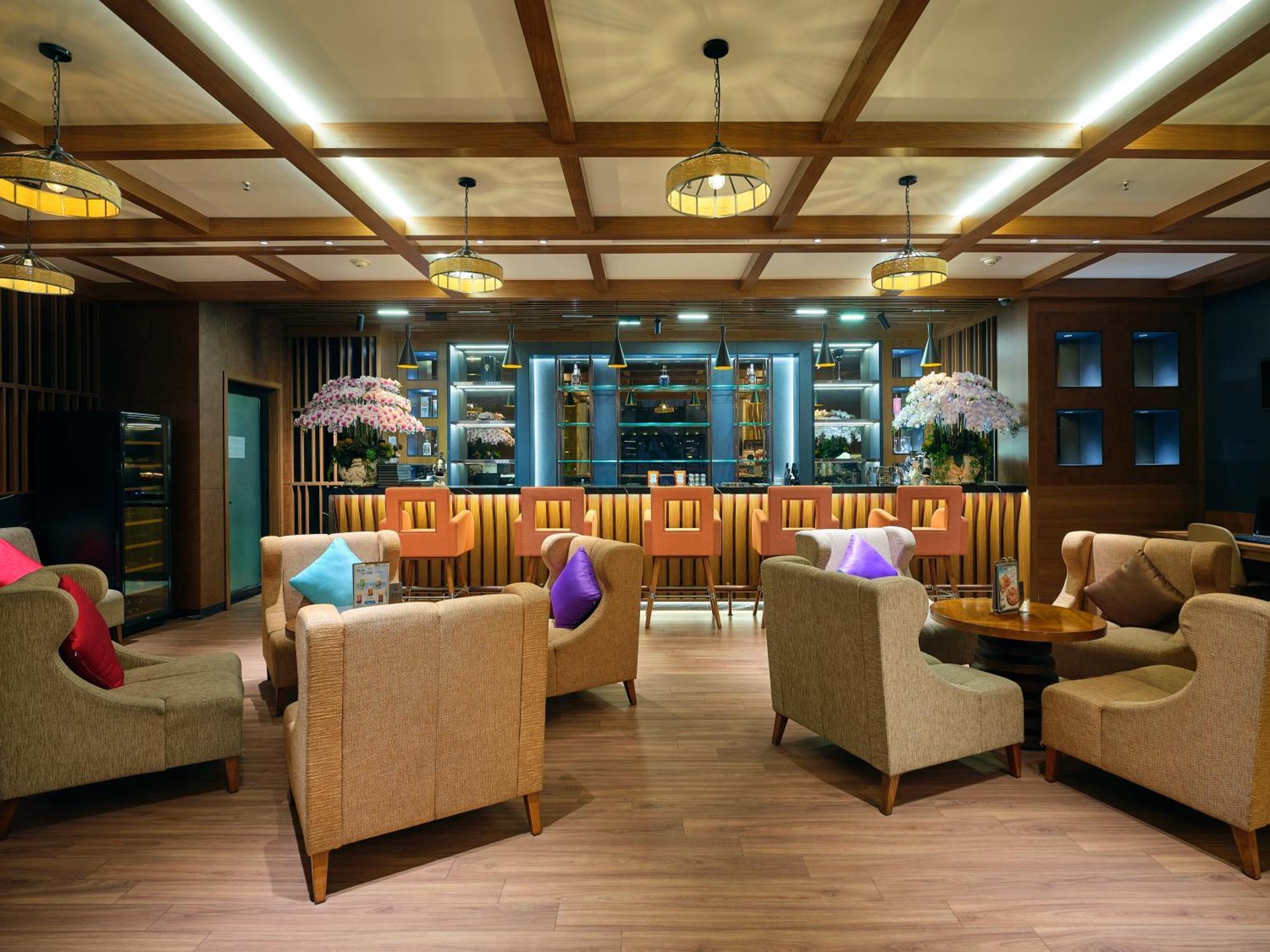 Wyndham Legend Halong Hotel Ha Long Exterior photo
