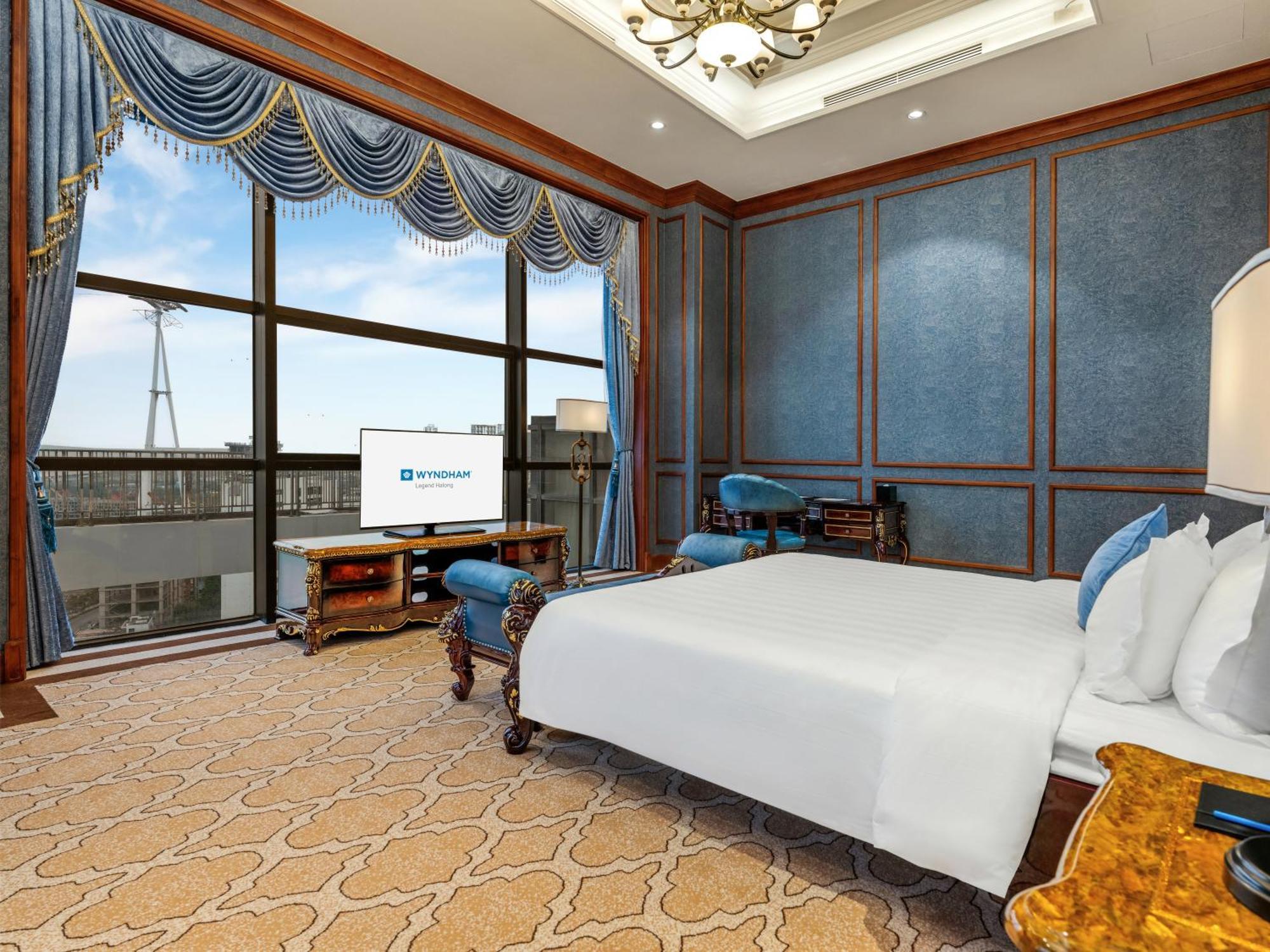 Wyndham Legend Halong Hotel Ha Long Exterior photo