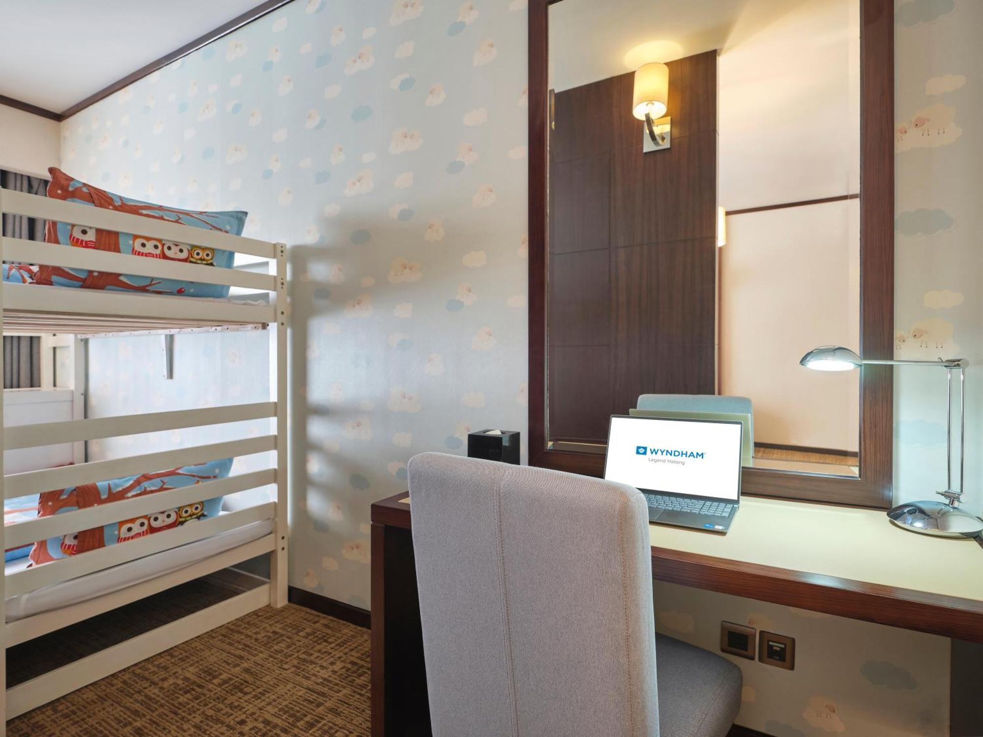 Wyndham Legend Halong Hotel Ha Long Exterior photo