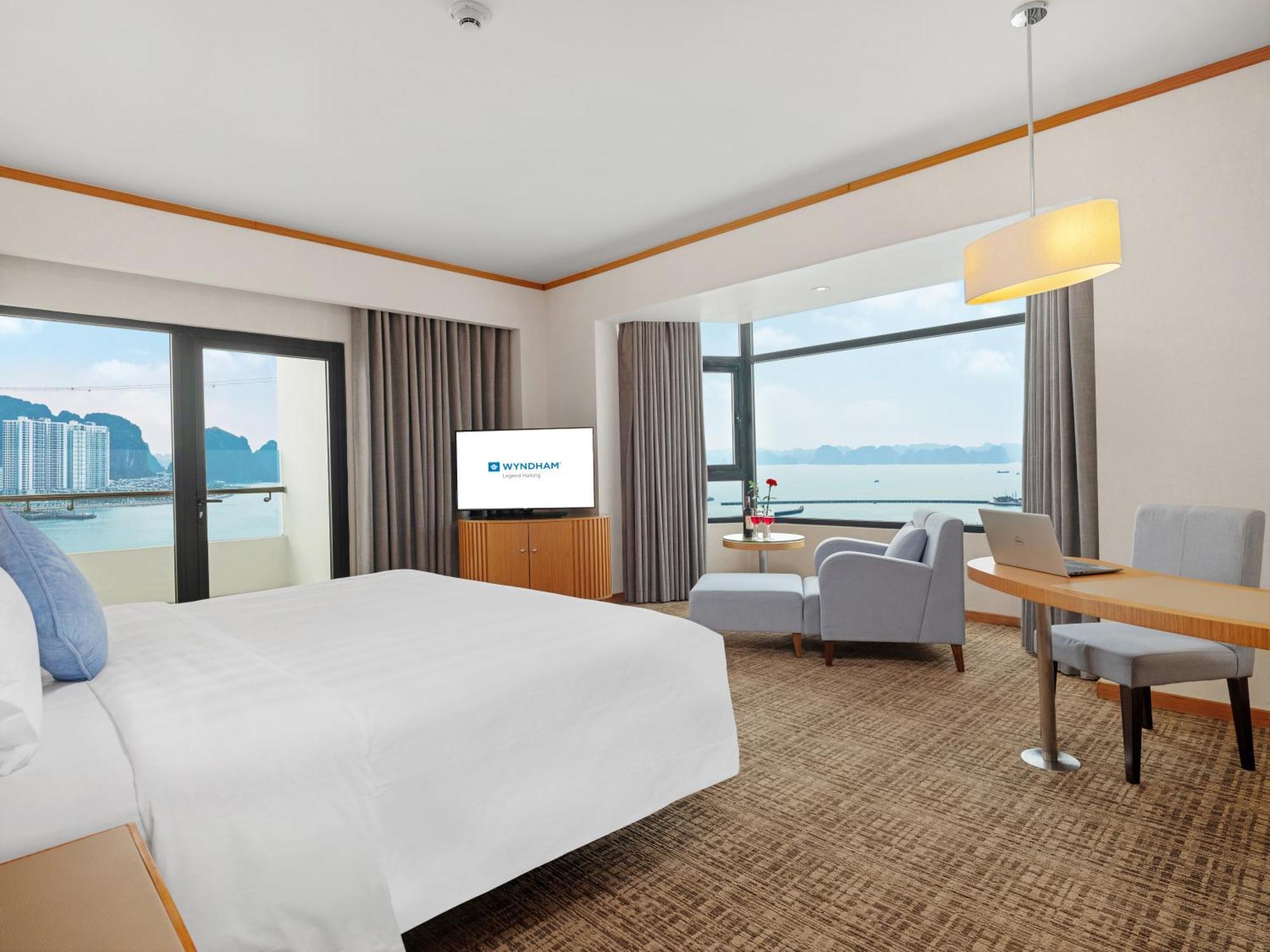 Wyndham Legend Halong Hotel Ha Long Exterior photo