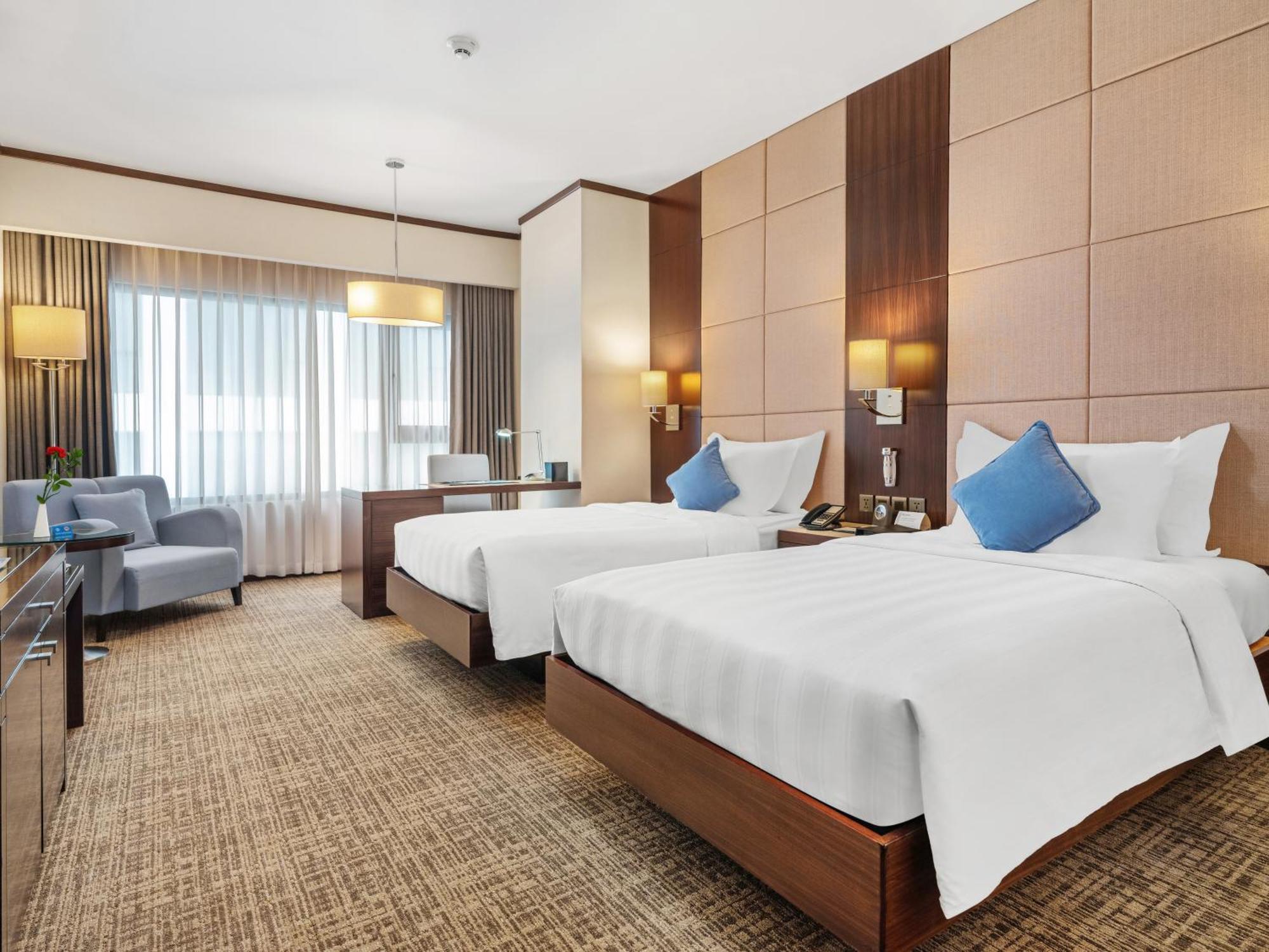 Wyndham Legend Halong Hotel Ha Long Exterior photo